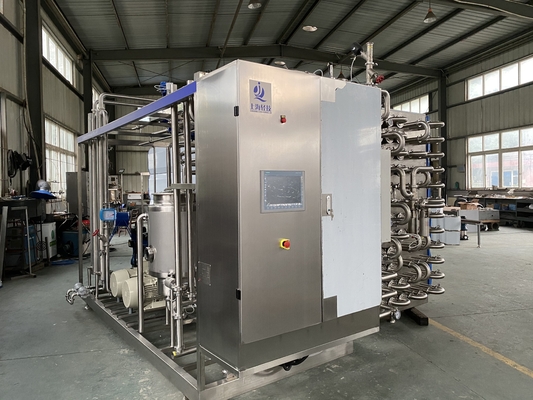 Meyve ve sebze işleme hattı için özel 500-20000L/H UHT Sterilizer