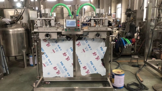 SUS304/316 Otomatik Asptik BIB Doldurucu 2L / 10L / 20L Çanta İçinde Kutu Süt / Yağ / Hindistan cevizi suyu için PLC ile doldurma makinesi