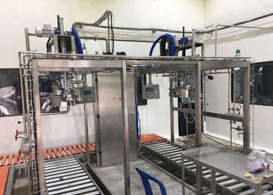 SUS304/316 Tek başlı veya çift başlı aseptik dolgu makinesi 1-220L aseptik poşet yağı/yoğurt/sosu dolgu makinesi için PLC ile