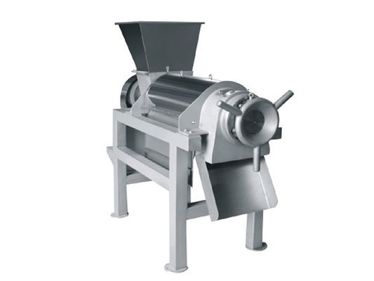 Gelişmiş Spiral Hindistan cevizi suyu makinesi 2-3T/H SUS304